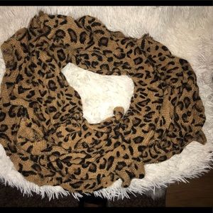 Animal print 🐾 infinity scarf 🧣